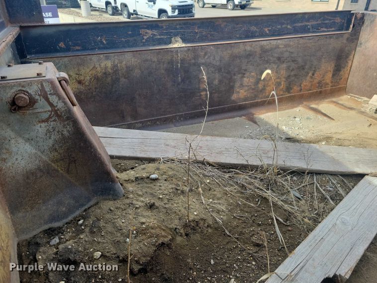 image for item NK9781 2008 International 4300 dump truck