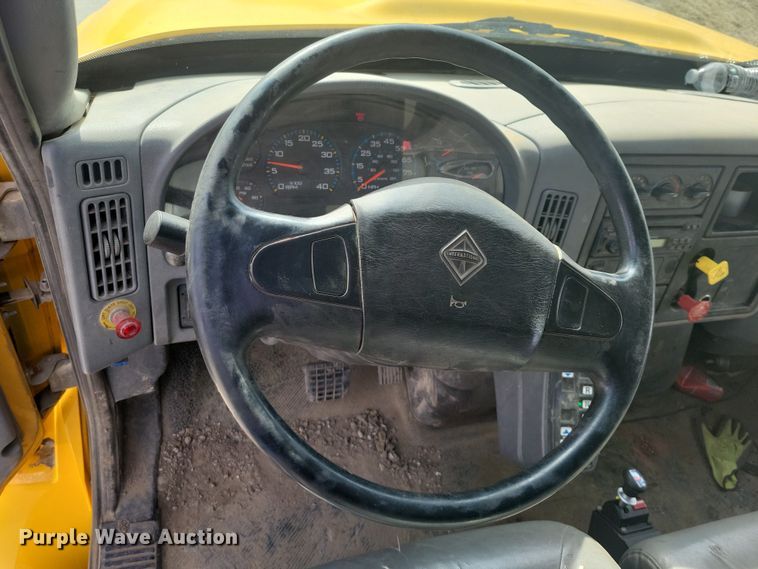 image for item NK9781 2008 International 4300 dump truck