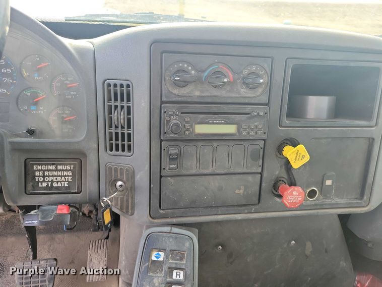 image for item NK9781 2008 International 4300 dump truck