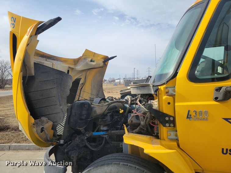 image for item NK9781 2008 International 4300 dump truck