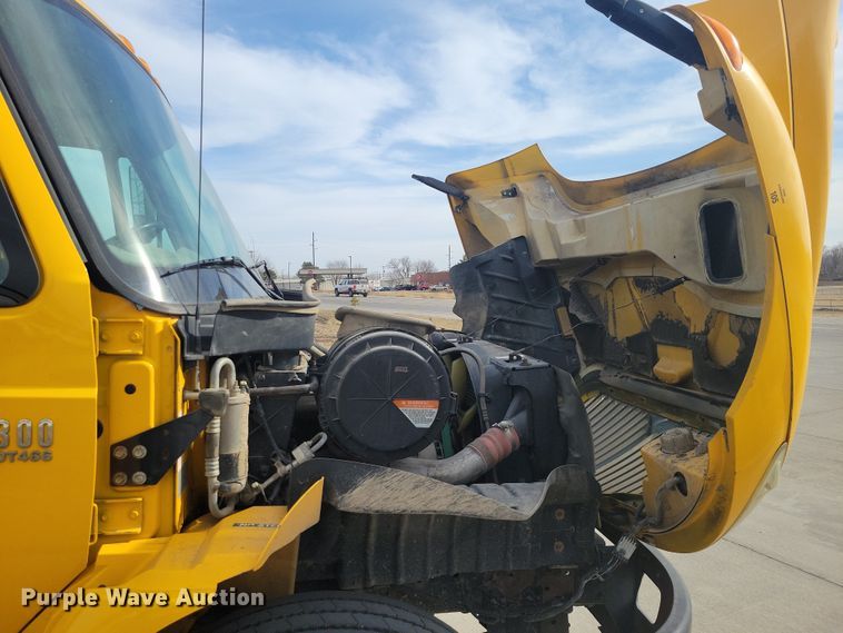 image for item NK9781 2008 International 4300 dump truck