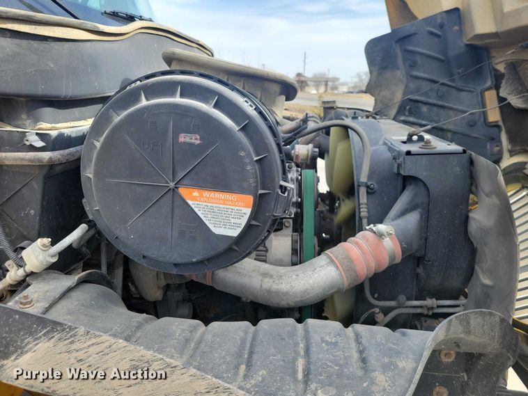 image for item NK9781 2008 International 4300 dump truck