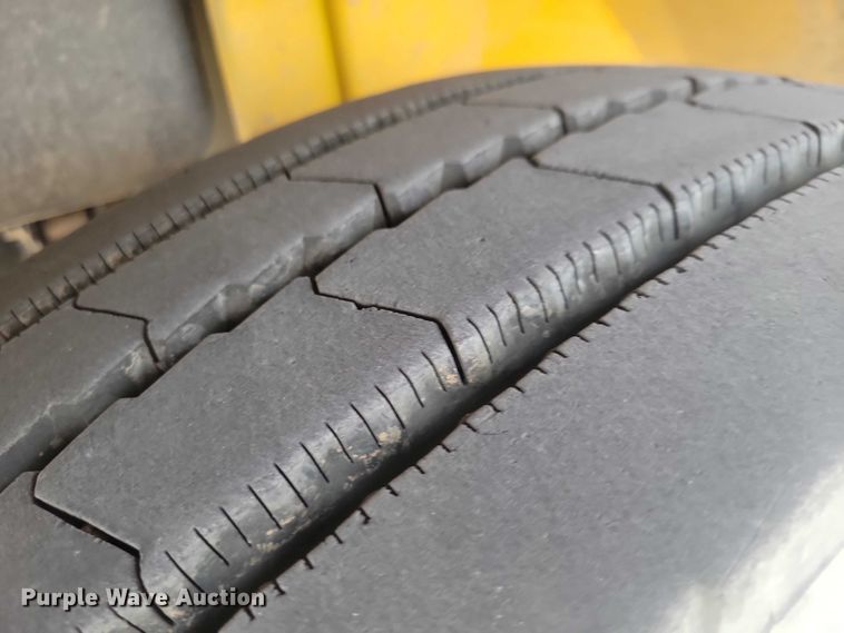 image for item NK9781 2008 International 4300 dump truck