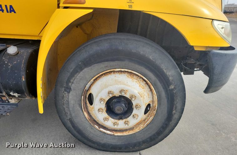 image for item NK9781 2008 International 4300 dump truck