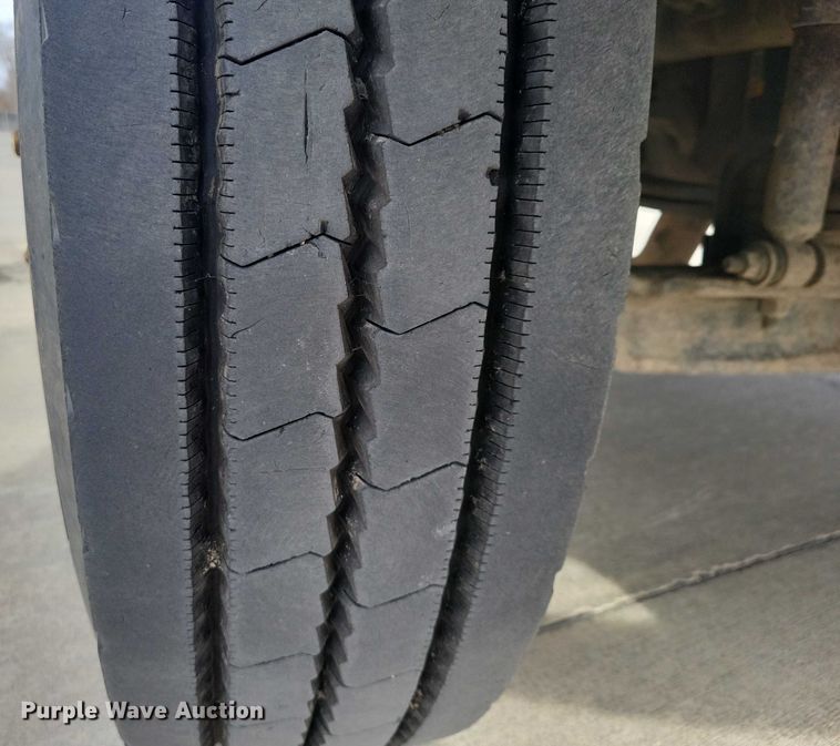 image for item NK9781 2008 International 4300 dump truck