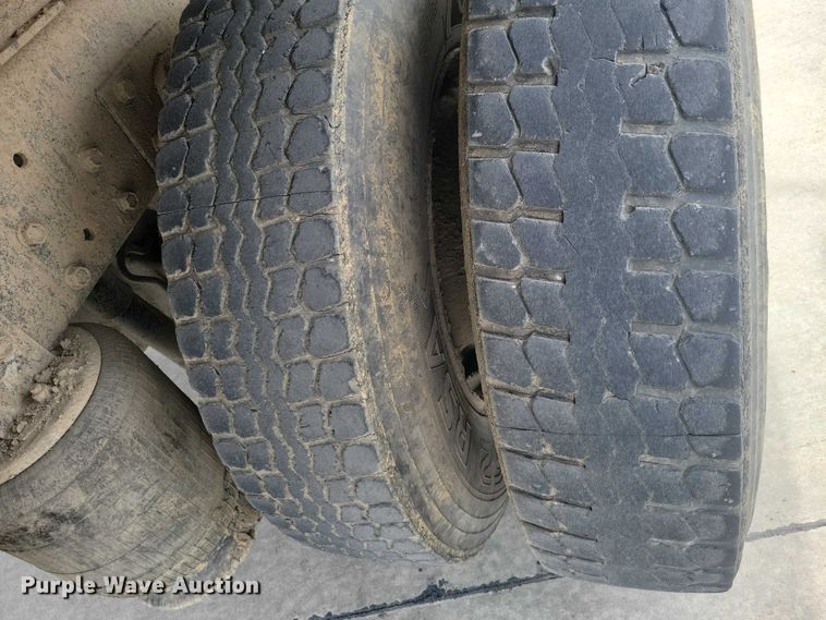 image for item NK9781 2008 International 4300 dump truck