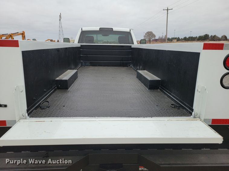 image for item NK9782 2018 Ram 5500 utility / service truck