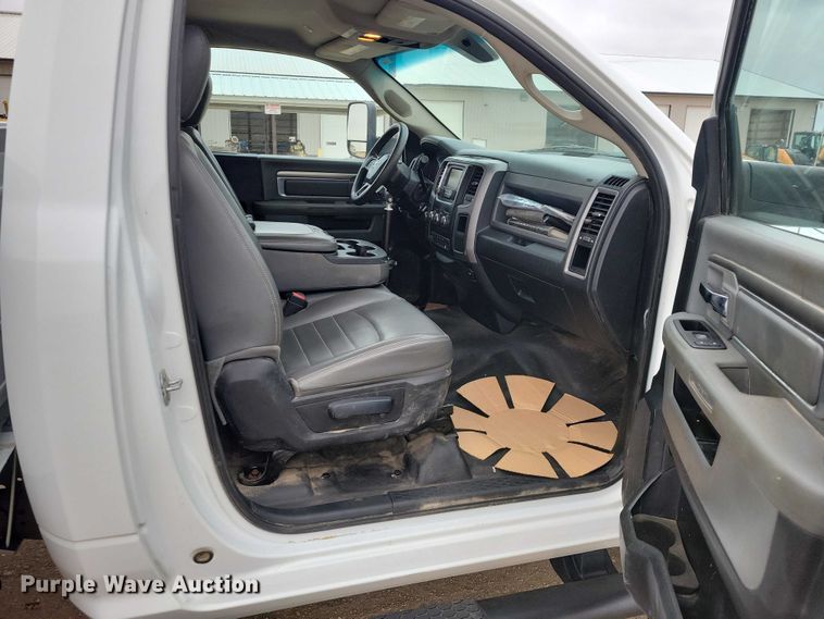 image for item NK9782 2018 Ram 5500 utility / service truck