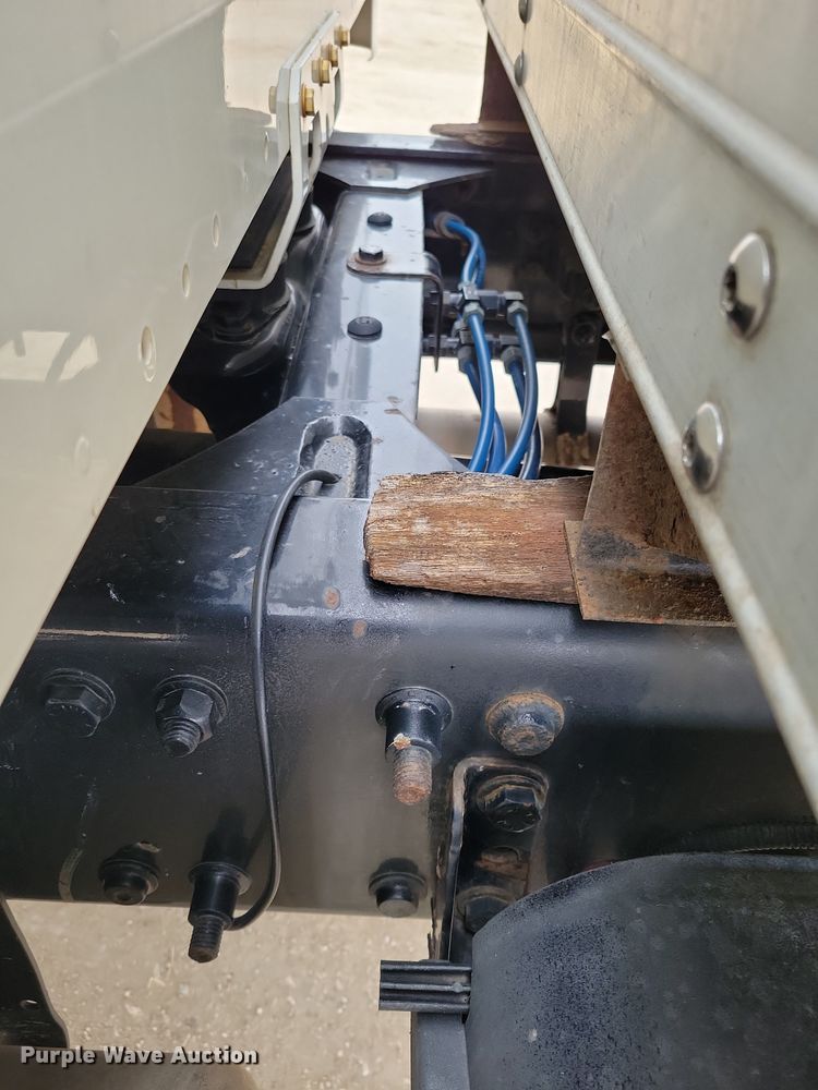 image for item NK9783 2006 Freightliner  Business Class M2 box truck