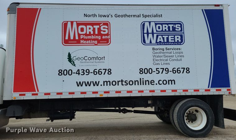 image for item NK9783 2006 Freightliner  Business Class M2 box truck