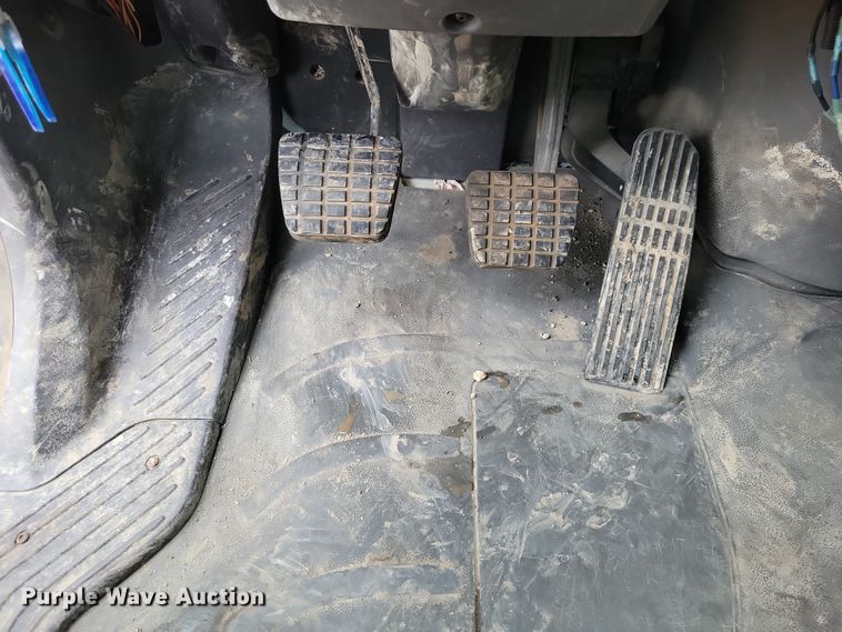 image for item NK9783 2006 Freightliner  Business Class M2 box truck