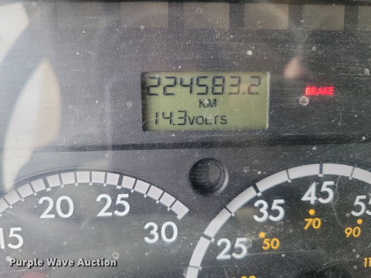 image for item NK9783 2006 Freightliner  Business Class M2 box truck