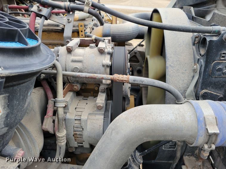 image for item NK9783 2006 Freightliner  Business Class M2 box truck