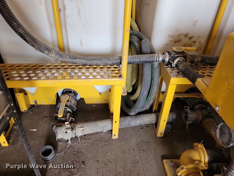 image for item NK9784 2016 Freightliner Business Class M2 box truck with a 2021 Vermeer MX300 mud mixing system