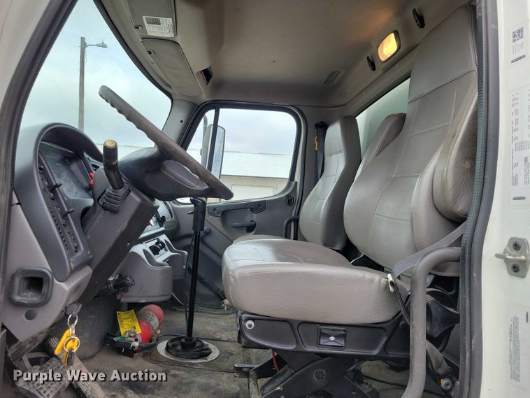 image for item NK9784 2016 Freightliner Business Class M2 box truck with a 2021 Vermeer MX300 mud mixing system