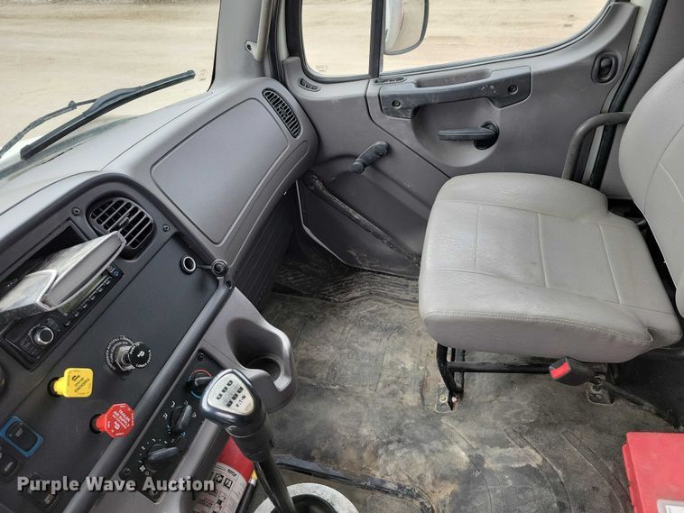 image for item NK9784 2016 Freightliner Business Class M2 box truck with a 2021 Vermeer MX300 mud mixing system