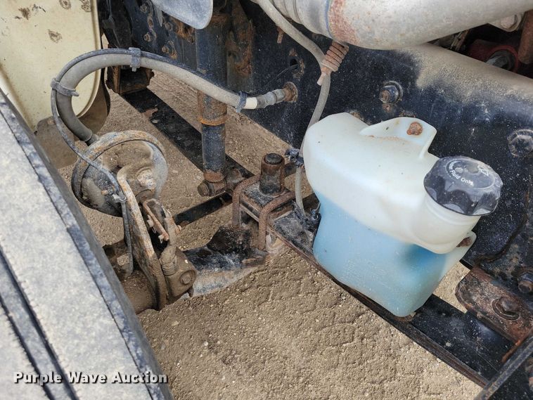 image for item NK9784 2016 Freightliner Business Class M2 box truck with a 2021 Vermeer MX300 mud mixing system