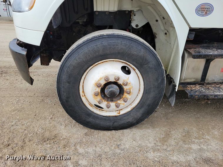 image for item NK9784 2016 Freightliner Business Class M2 box truck with a 2021 Vermeer MX300 mud mixing system