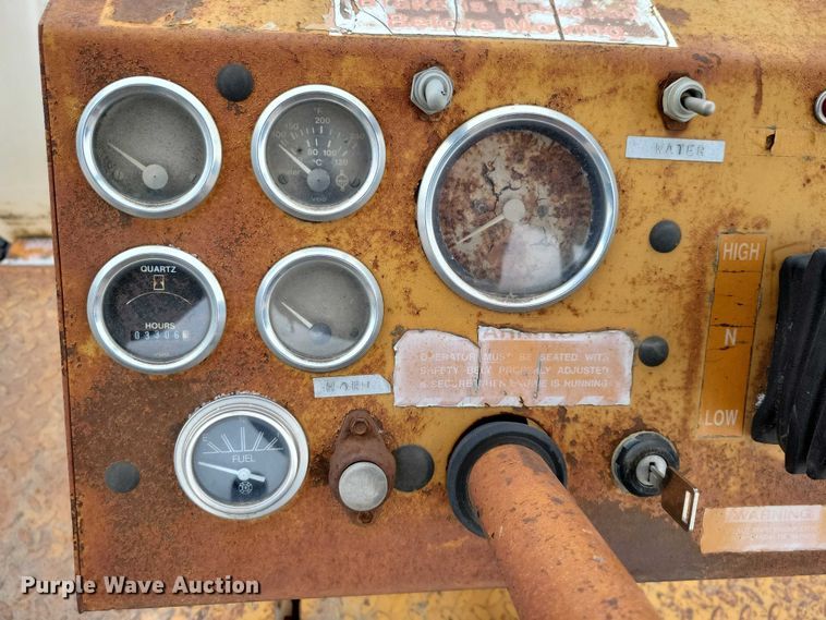 image for item NO9986 Broce RJ300 broom