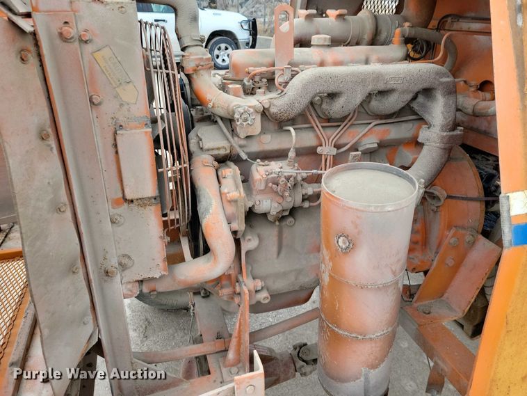 image for item NO9986 Broce RJ300 broom