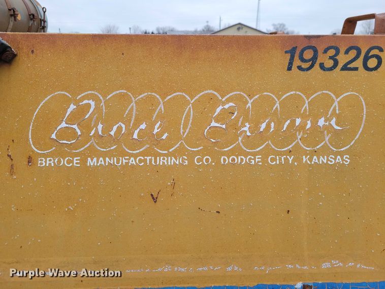 image for item NO9986 Broce RJ300 broom