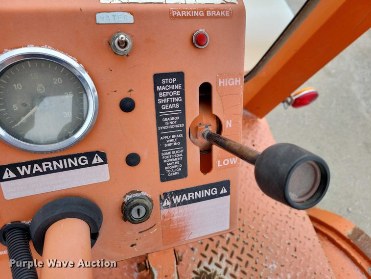 image for item NO9987 2003 Broce RJ350 broom