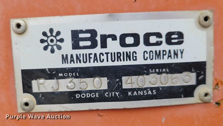 image for item NO9987 2003 Broce RJ350 broom