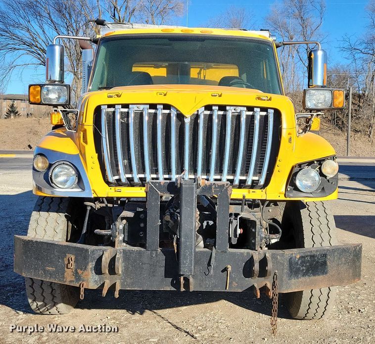 image for item NO9991 2010 International 7500 dump truck