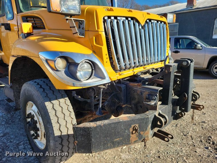 image for item NO9991 2010 International 7500 dump truck