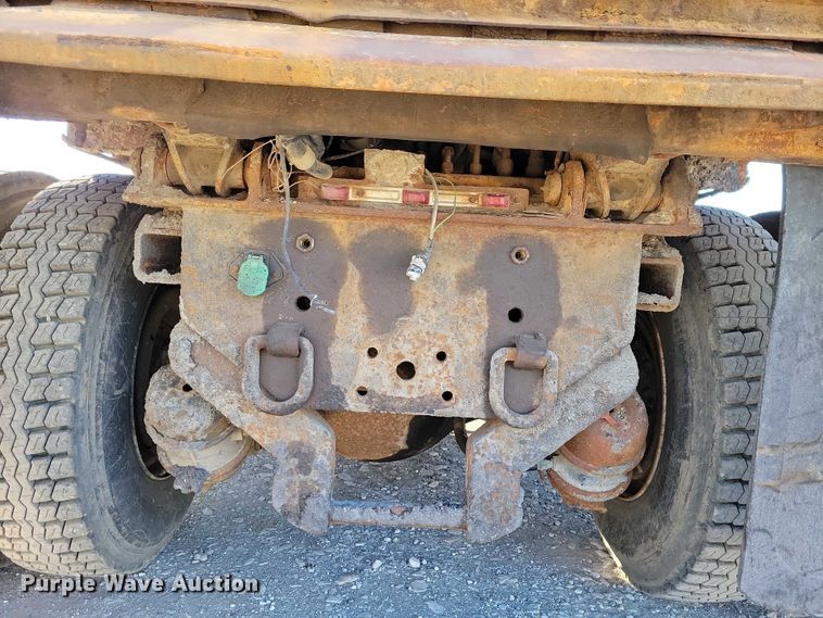 image for item NO9991 2010 International 7500 dump truck