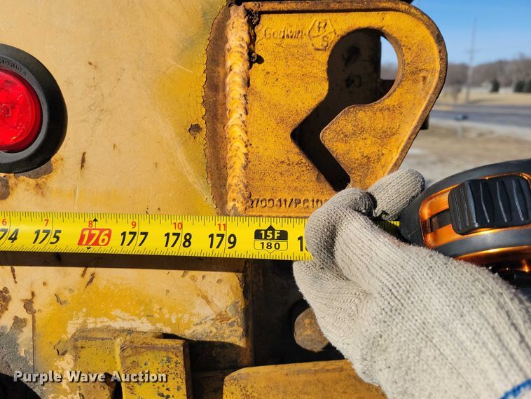 image for item NO9991 2010 International 7500 dump truck