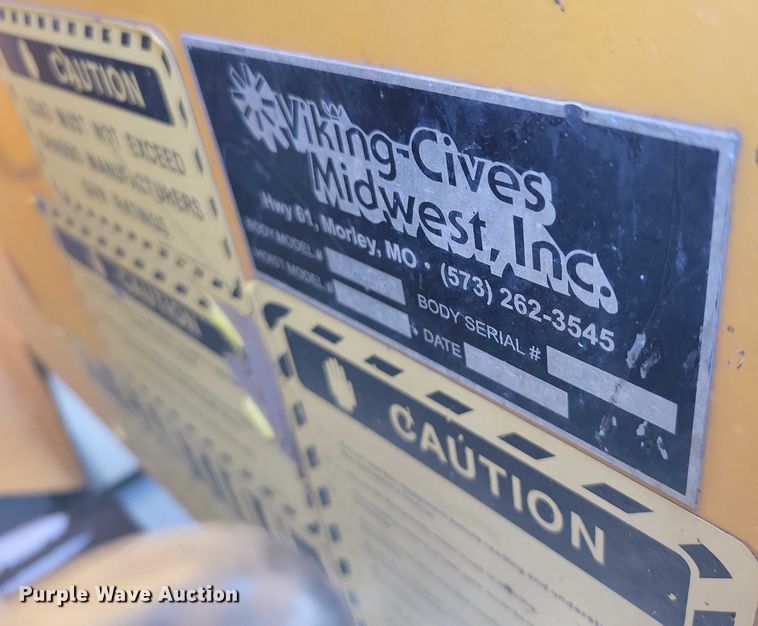 image for item NO9991 2010 International 7500 dump truck