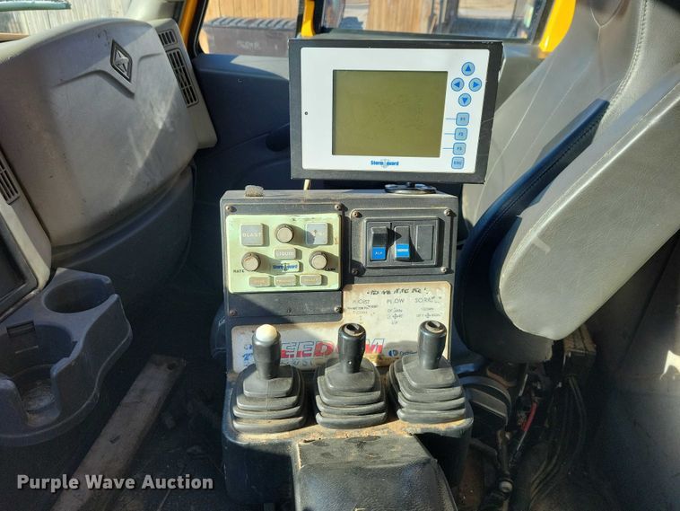 image for item NO9991 2010 International 7500 dump truck