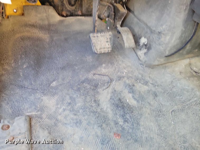 image for item NO9991 2010 International 7500 dump truck