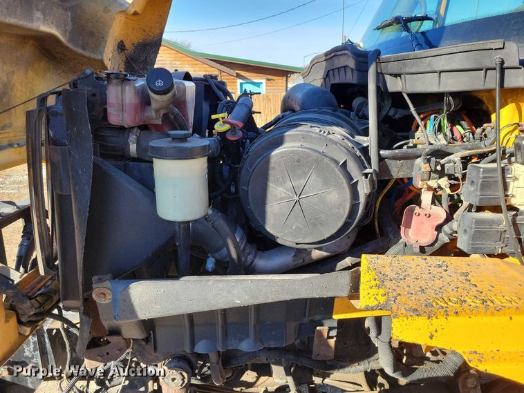 image for item NO9991 2010 International 7500 dump truck