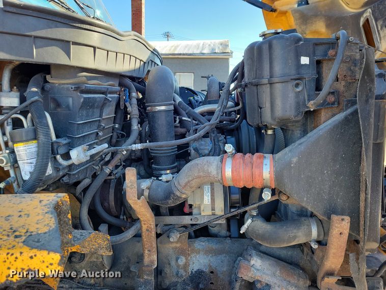 image for item NO9991 2010 International 7500 dump truck