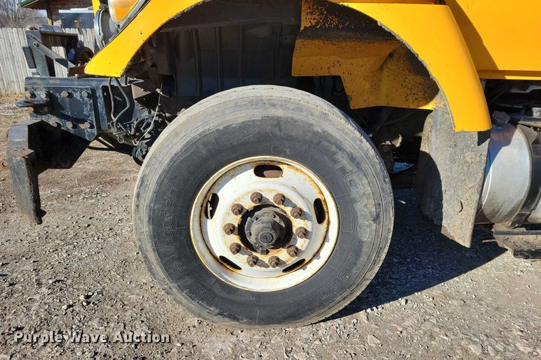 image for item NO9991 2010 International 7500 dump truck