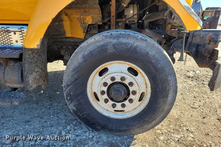 image for item NO9991 2010 International 7500 dump truck