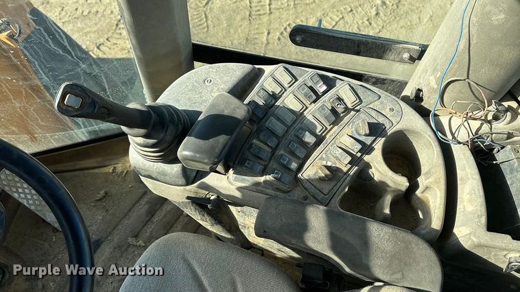 image for item OE9518 2006 Case 821E wheel loader