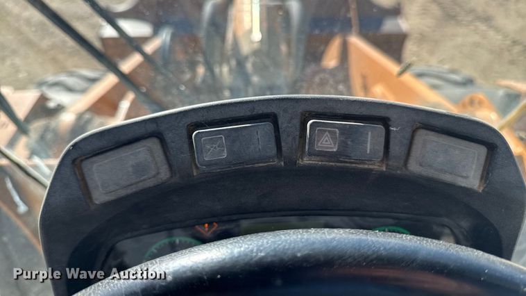 image for item OE9518 2006 Case 821E wheel loader