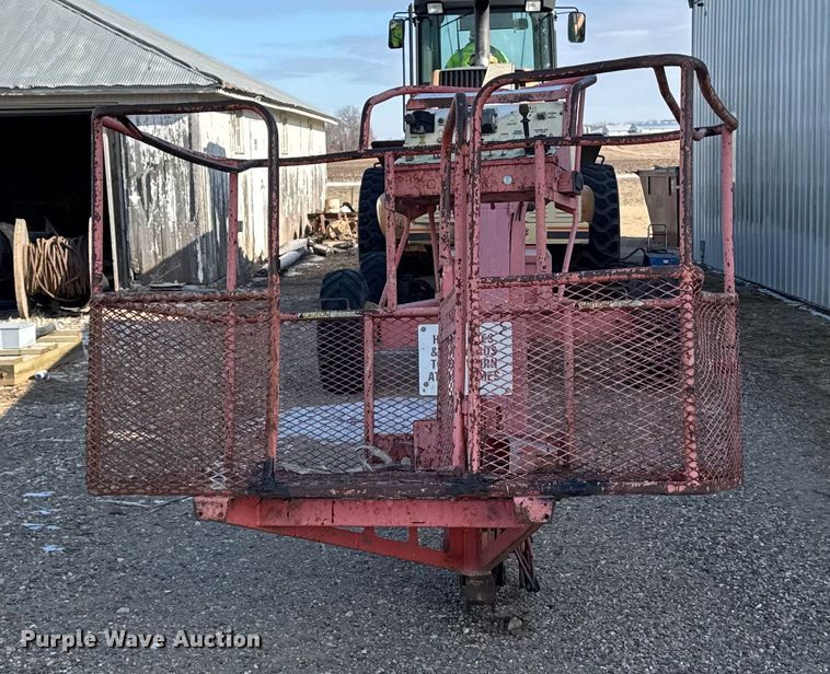 image for item OE9519 1999 JLG 40H+6 boom lift