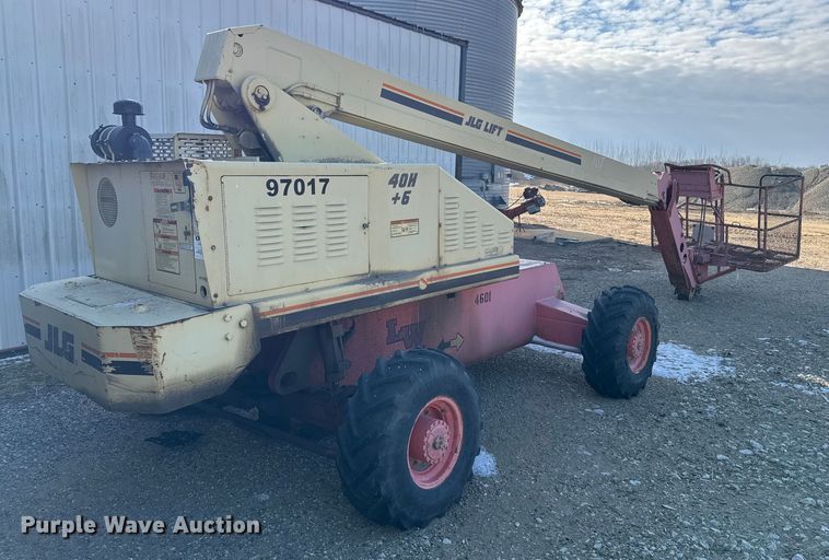 image for item OE9519 1999 JLG 40H+6 boom lift