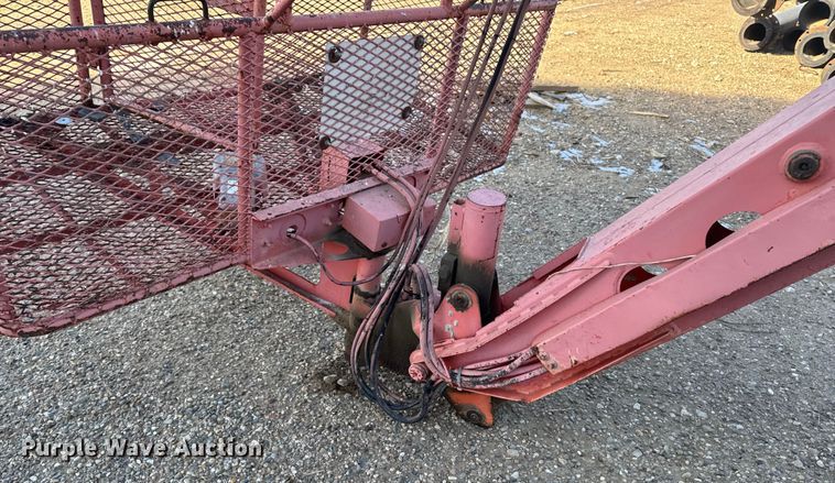 image for item OE9519 1999 JLG 40H+6 boom lift