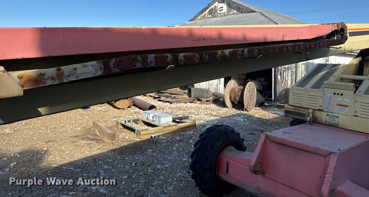 image for item OE9519 1999 JLG 40H+6 boom lift