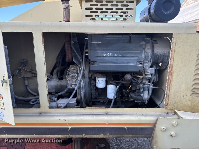 image for item OE9519 1999 JLG 40H+6 boom lift