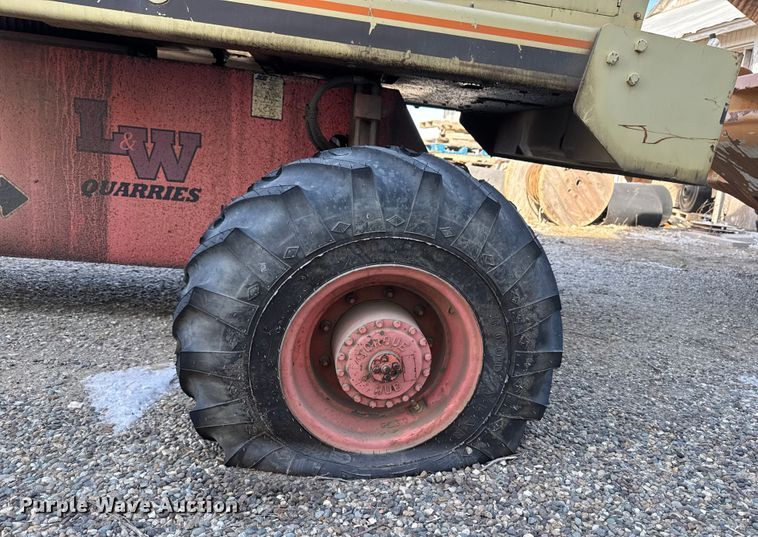 image for item OE9519 1999 JLG 40H+6 boom lift