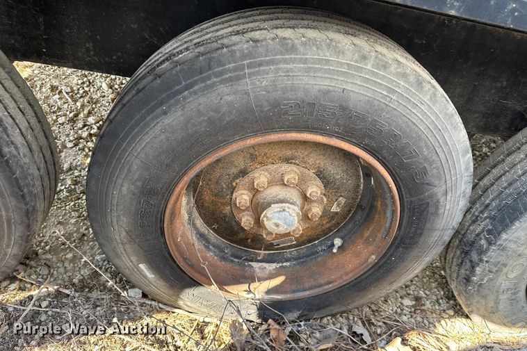 image for item OE9521 Magnum Products MMG425 generator