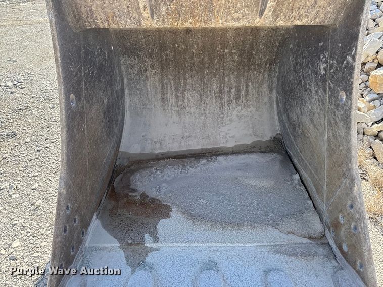 image for item OE9523 2006 Link-Belt 330LX excavator