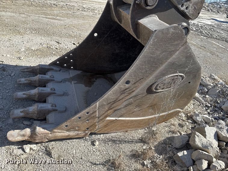 image for item OE9523 2006 Link-Belt 330LX excavator