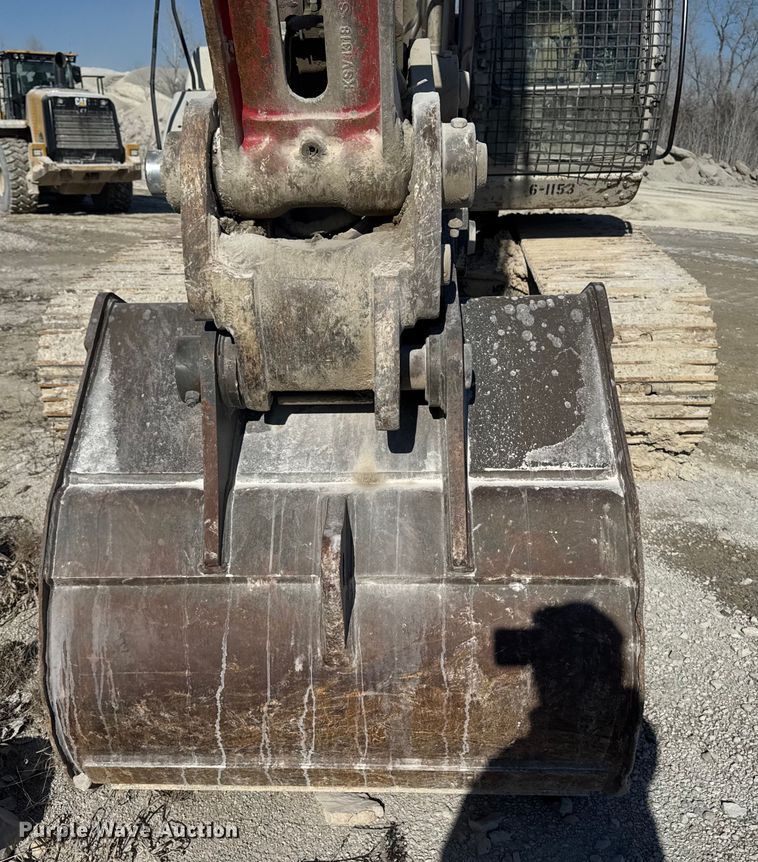 image for item OE9523 2006 Link-Belt 330LX excavator